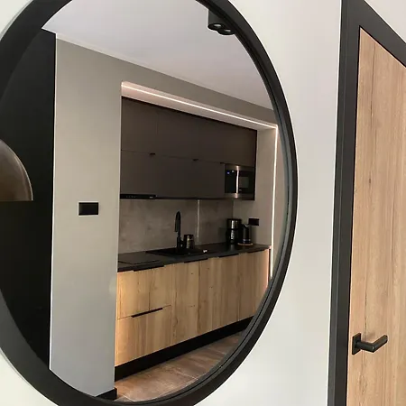 Pinia Apartment